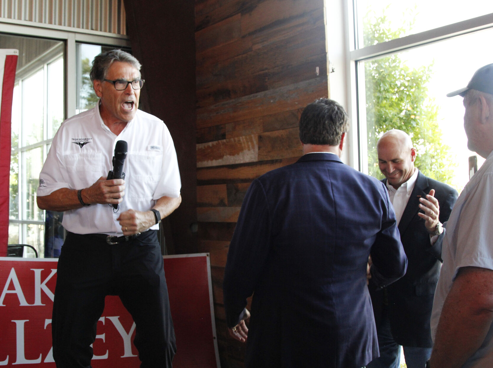 Republican candidates host rallies ahead of special runoff election early voting